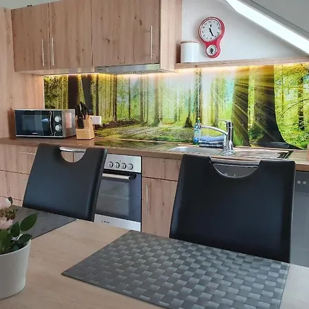 Apartment Ferienwohnung *